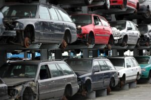 automobile, graveyard, prosperity, body, garbage, disposal, recycling, waste, waste disposal, environment, environmental protection, mullberg, throw away society, environmental pollution